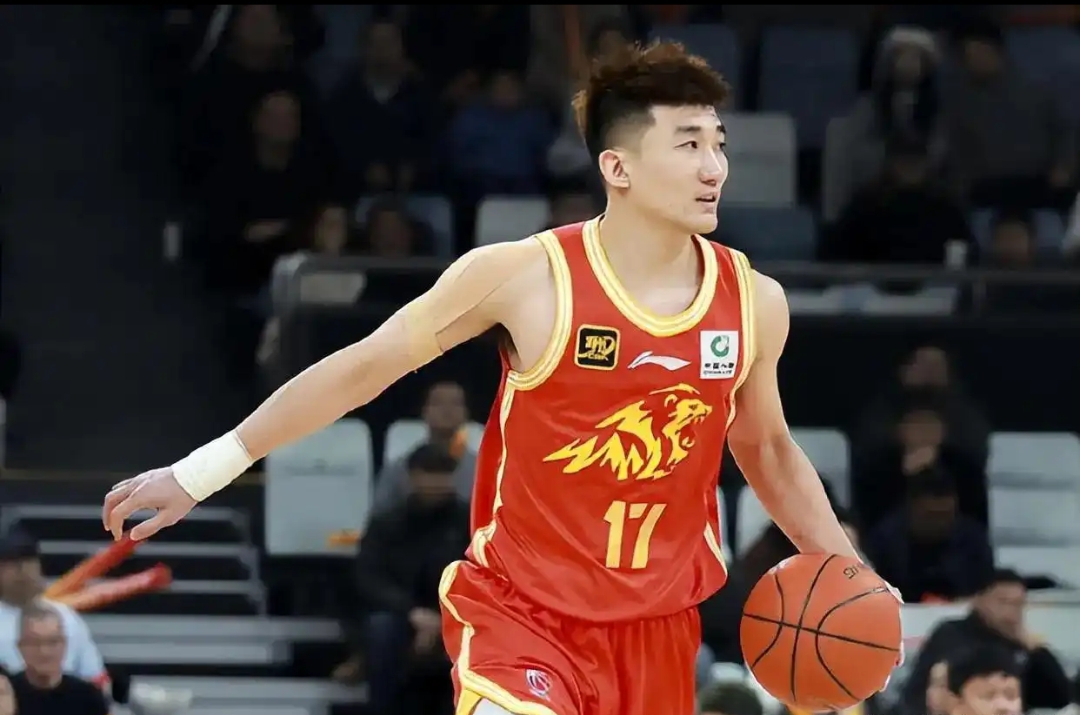 爱游戏游戏平台-亚冠集结日走向成谜,广厦男篮临场应变,质疑声仍在,赛季目标并未改变-爱游戏游戏平台