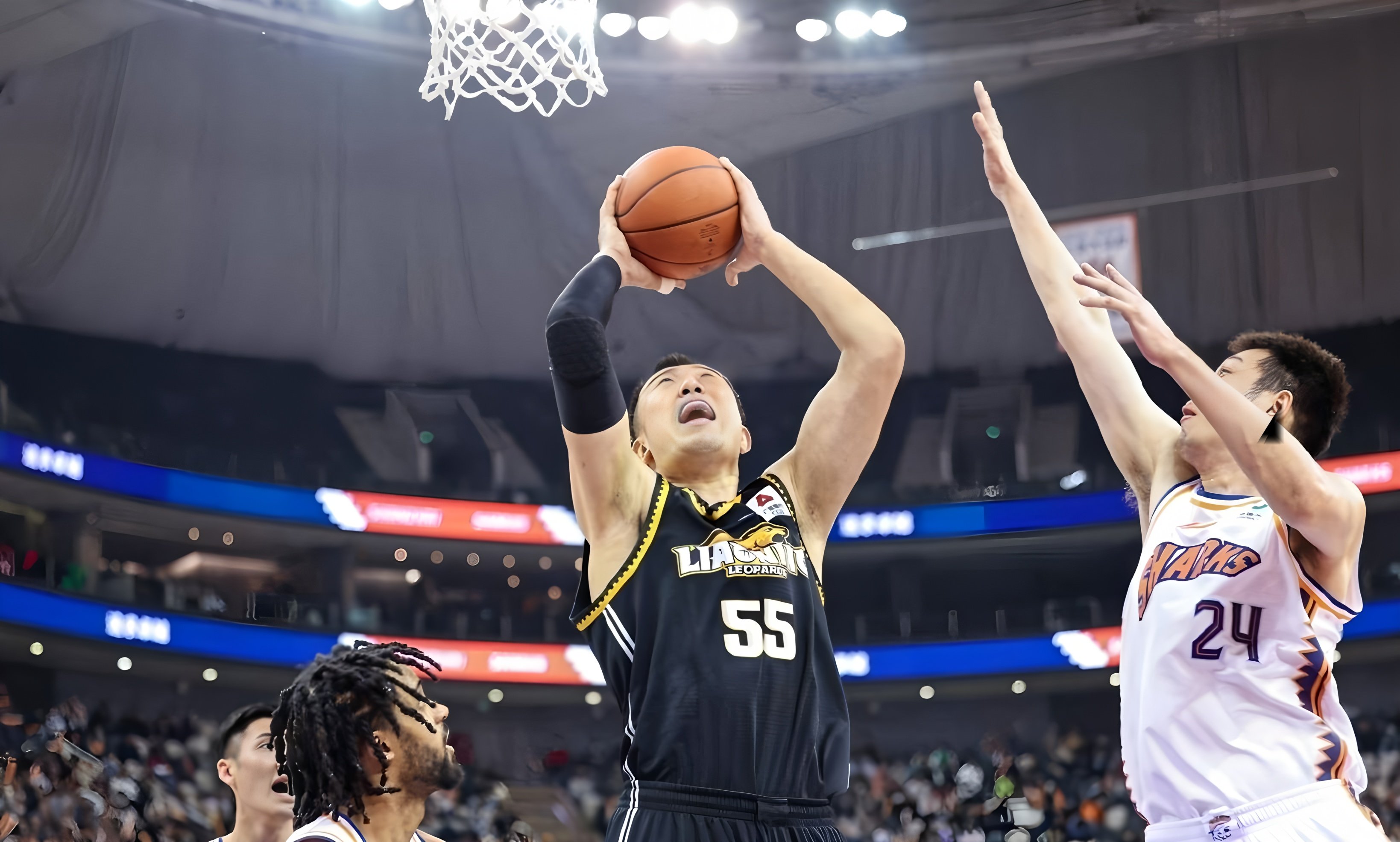 AYX GAMES-包含山东男篮豪取连胜备战法甲塔图姆连续七场比赛得分超过突破纪录,媒体一致点评:赛后那不勒斯备战足总杯的词条-AYX GAMES