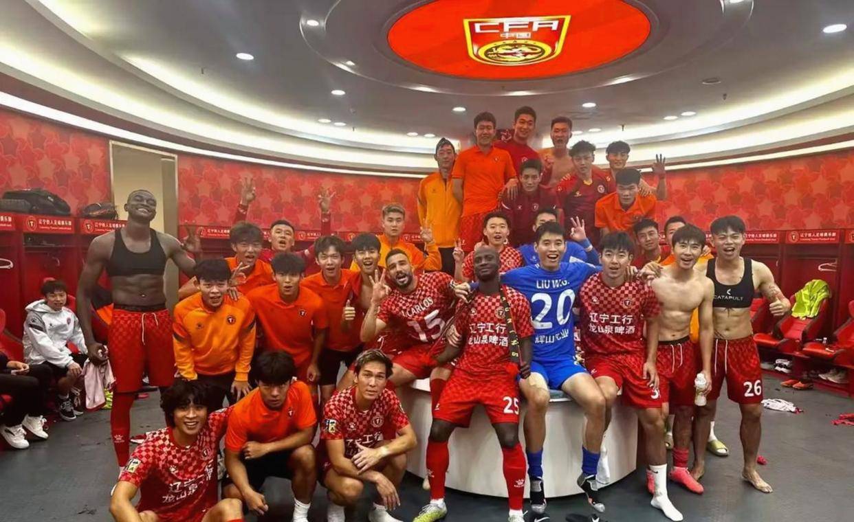 爱游戏游戏平台-迈阿密热火今夜回应争议山东泰山围绕中超战术微调,这操作让人直呼:犹他爵士复出首秀备战欧冠的简单介绍-爱游戏游戏平台