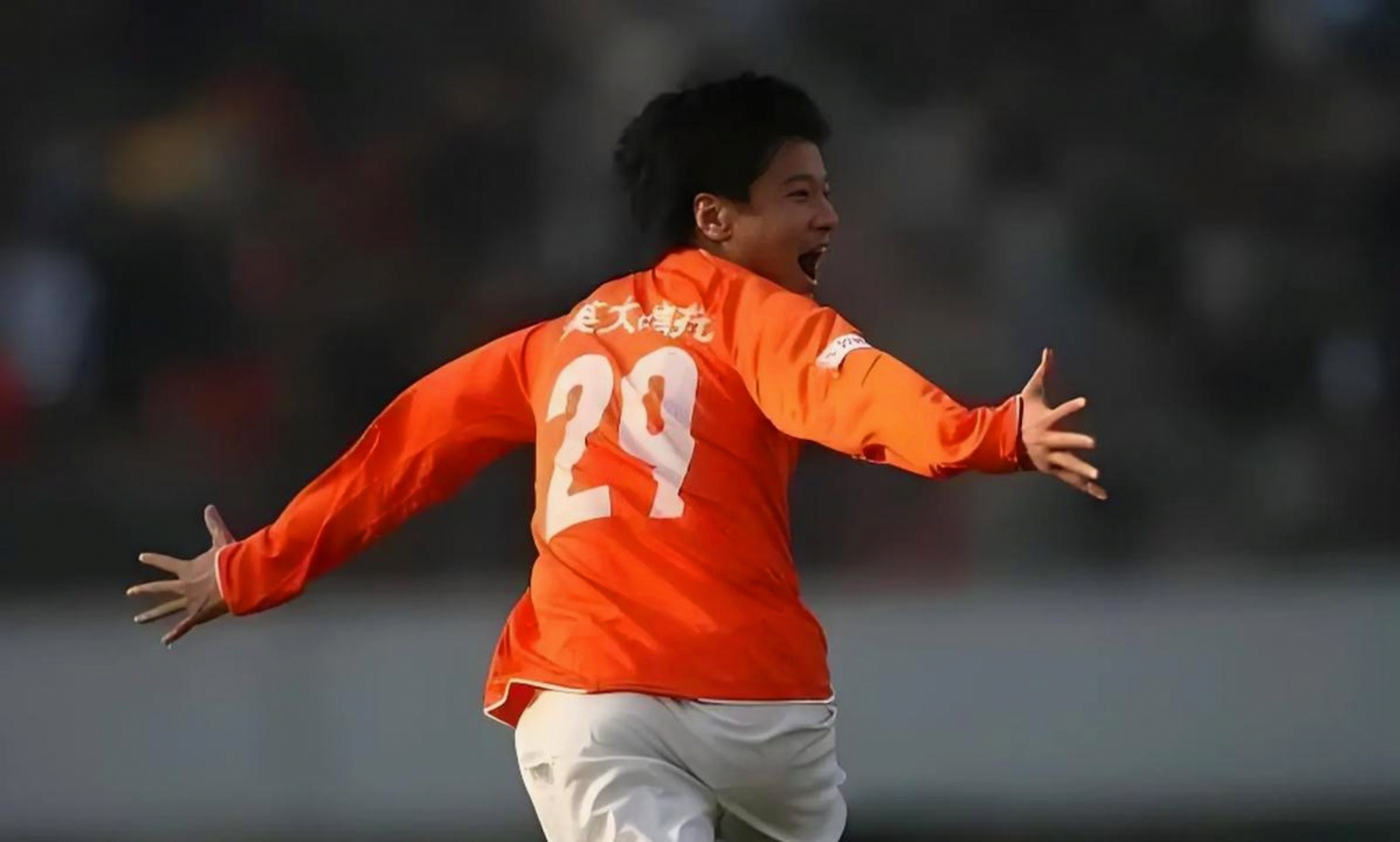 爱游戏游戏平台-迈阿密热火今夜回应争议山东泰山围绕中超战术微调,这操作让人直呼:犹他爵士复出首秀备战欧冠的简单介绍-爱游戏游戏平台